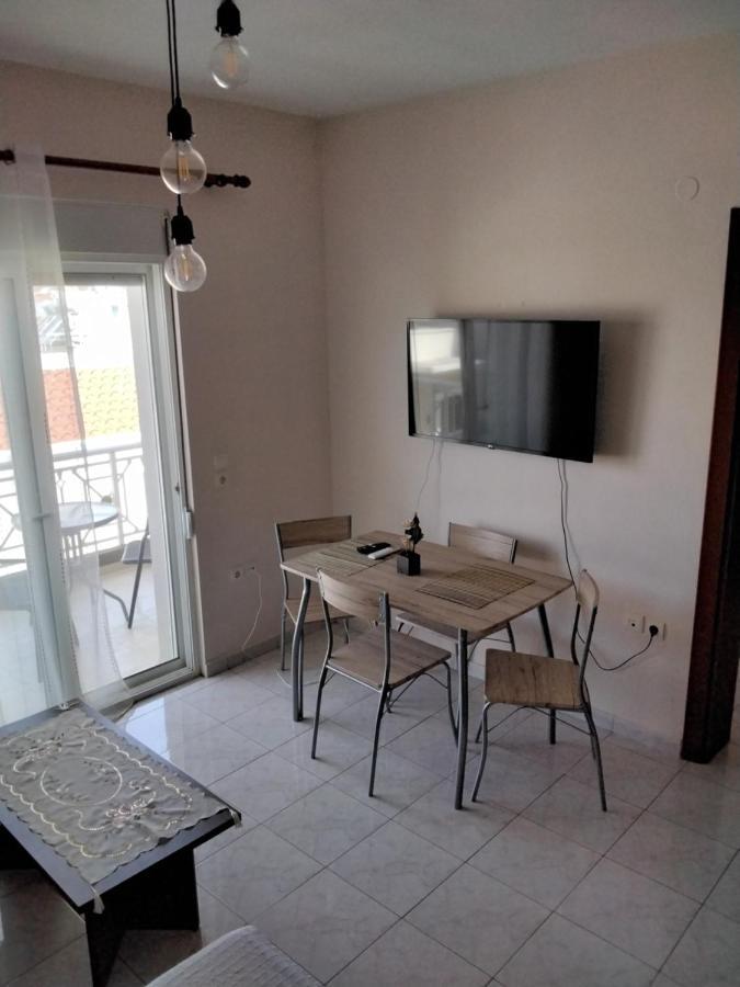 Papi's Free Parking 1 - 1 Bedroom *