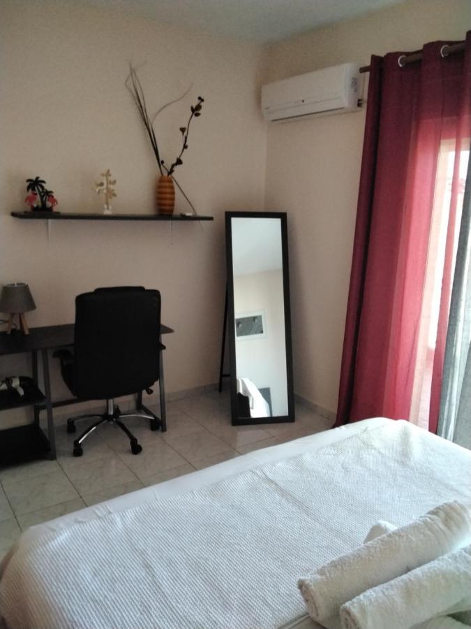 Papi's Free Parking 1 - 1 Bedroom Appartement Alexandroúpoli
