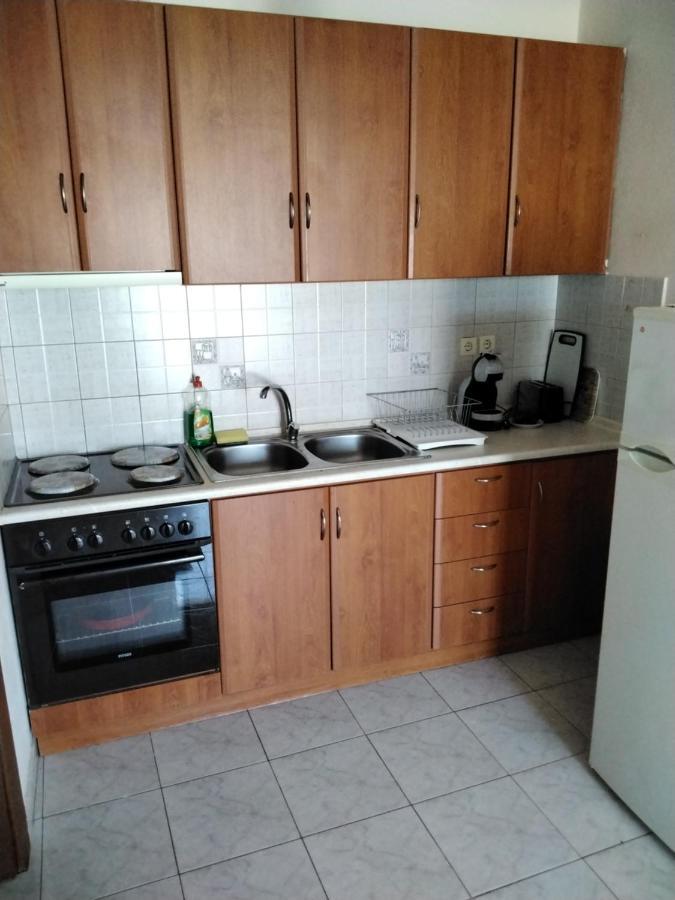 Papi's Free Parking 1 - 1 Bedroom Apartment